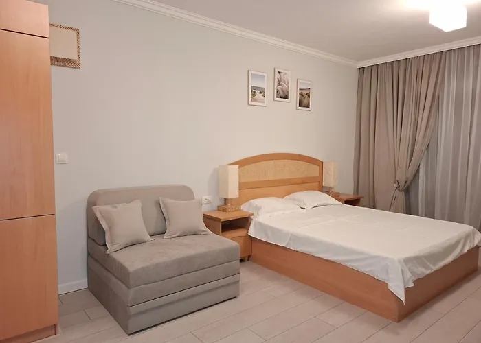 Sea Breeze Veranda In Santa Marina * 소조폴