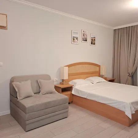 Sea Breeze Veranda In Santa Marina * 소조폴